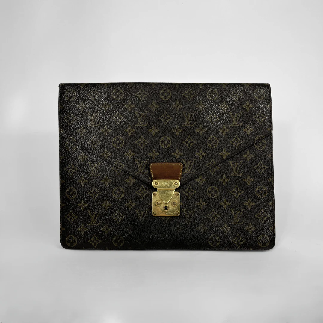 Louis Vuitton Sale!